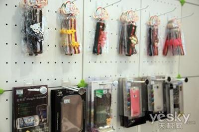 推进零售店整合 HTC上海首家专卖店正式开业_手机_科技时代_新浪网